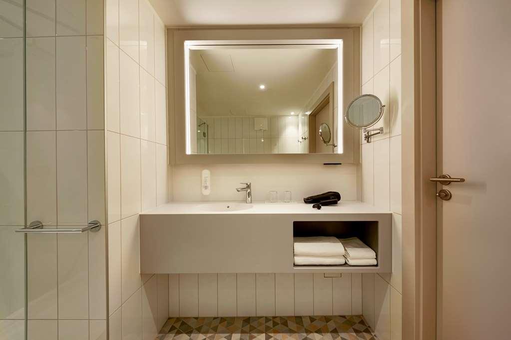 Hotel H+ 4*