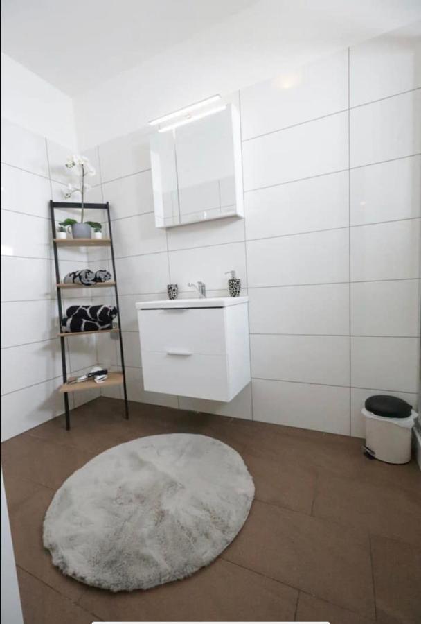 Stadtparadies L Dg5'14 Apartment