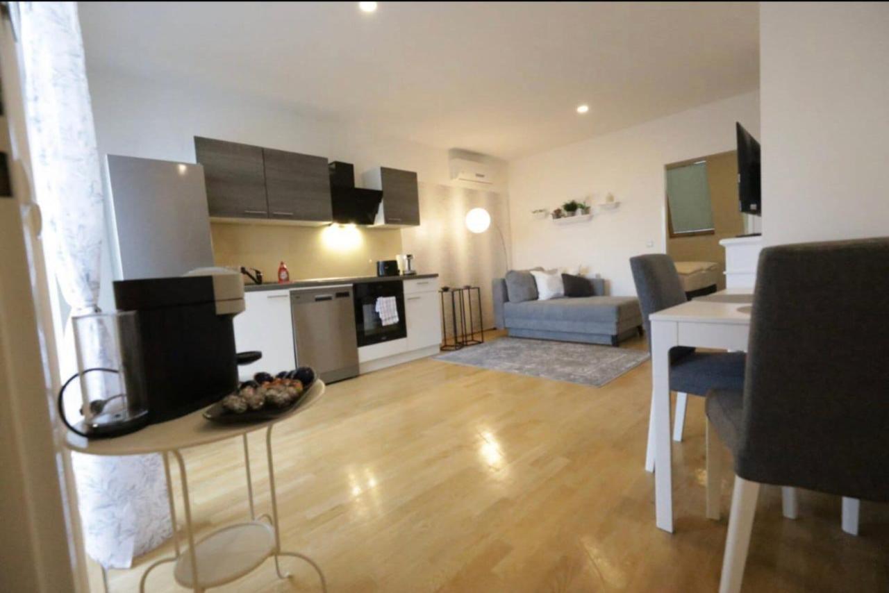 Apartment Stadtparadies L Dg5'14 Vienna