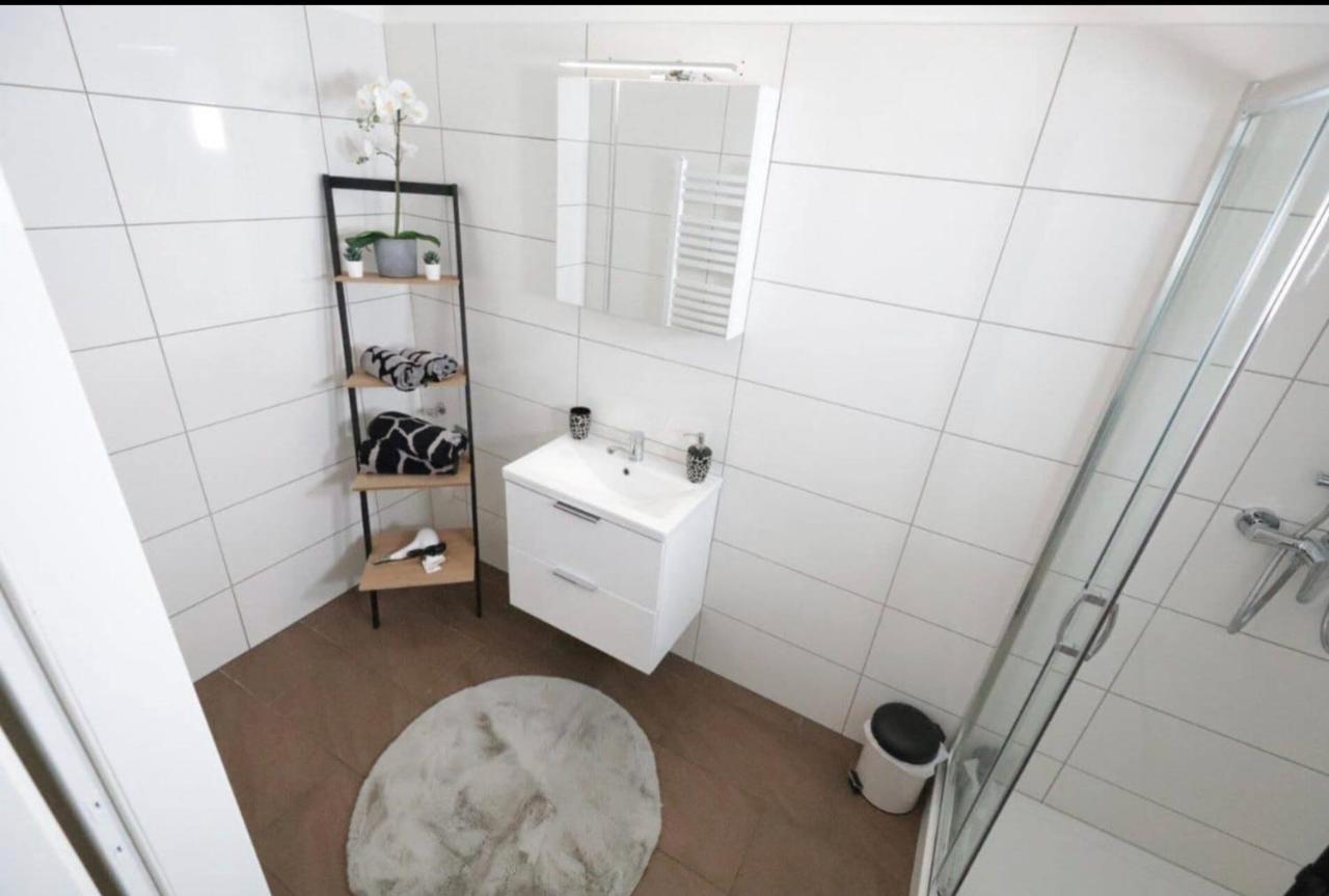 Apartment Stadtparadies L Dg5'14 Vienna