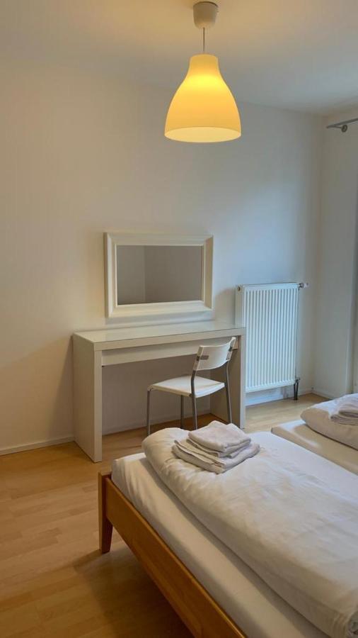 Apartment Modern Flat Incl Parking, Near Metro U1 *