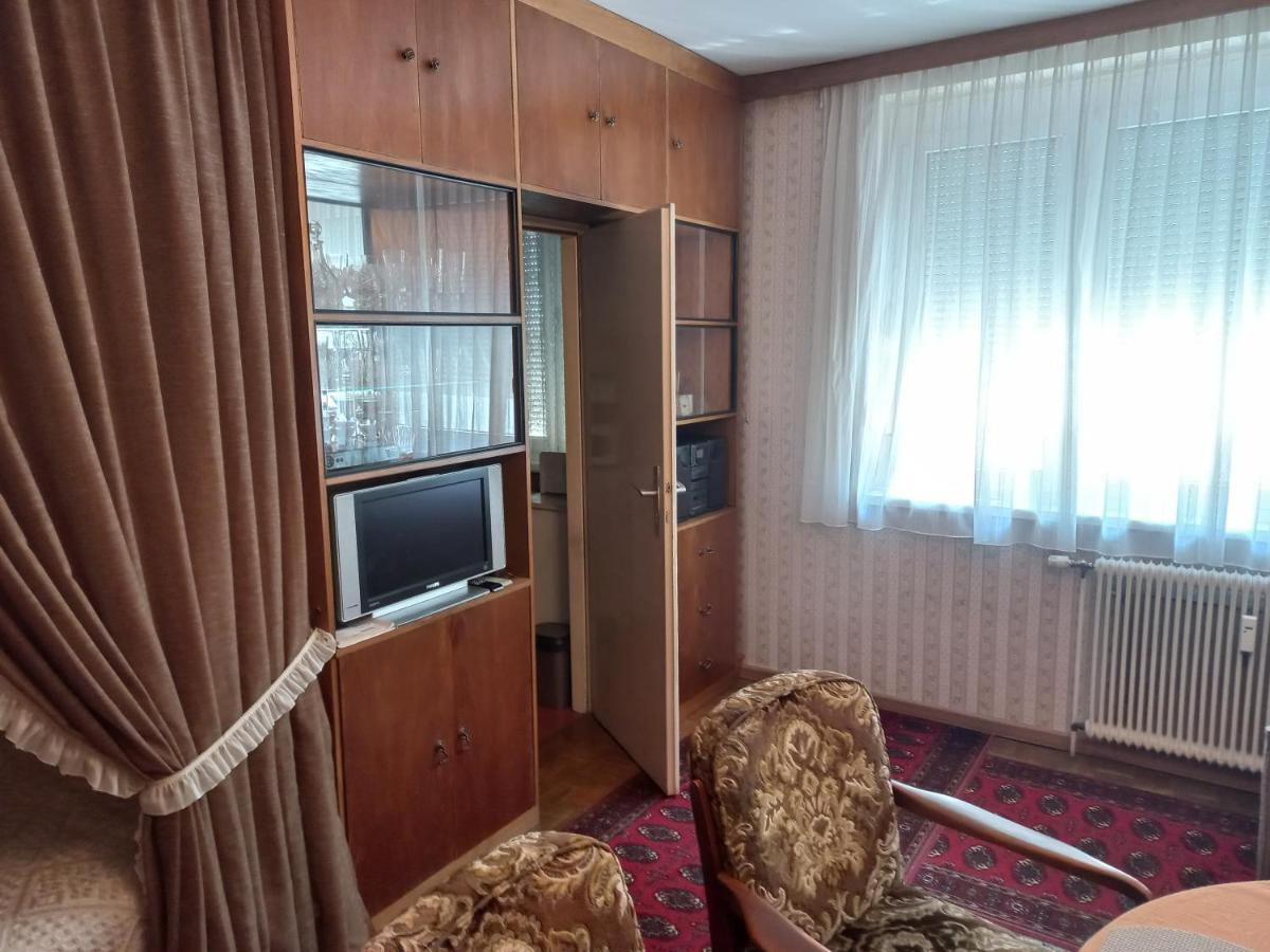 Ferienwohnung ,,wohnen Zu Grossmutter's Zeiten'' Vienna