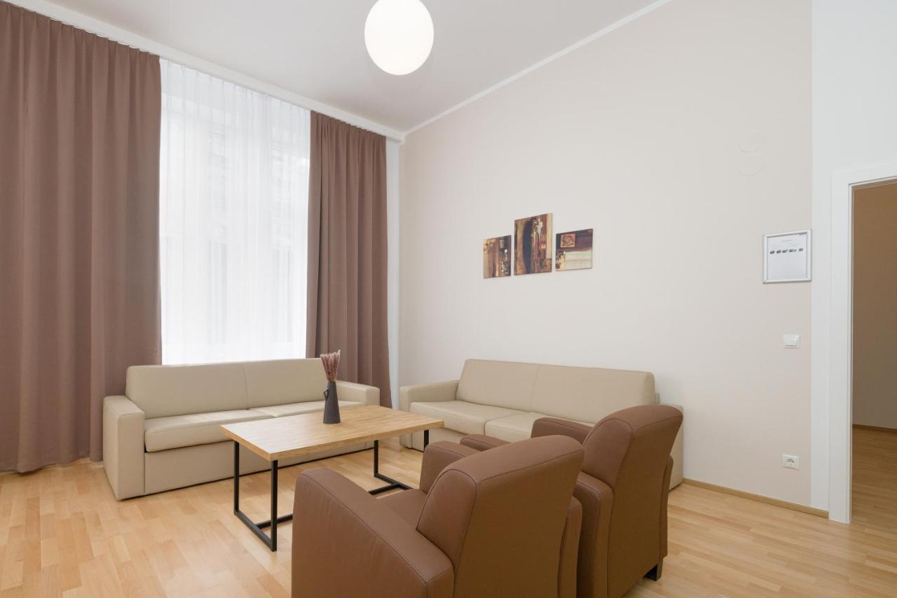 Yourapartment City Center Apartment *