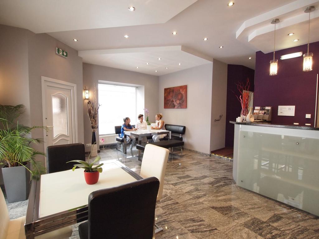 De Lux Hotel 3*