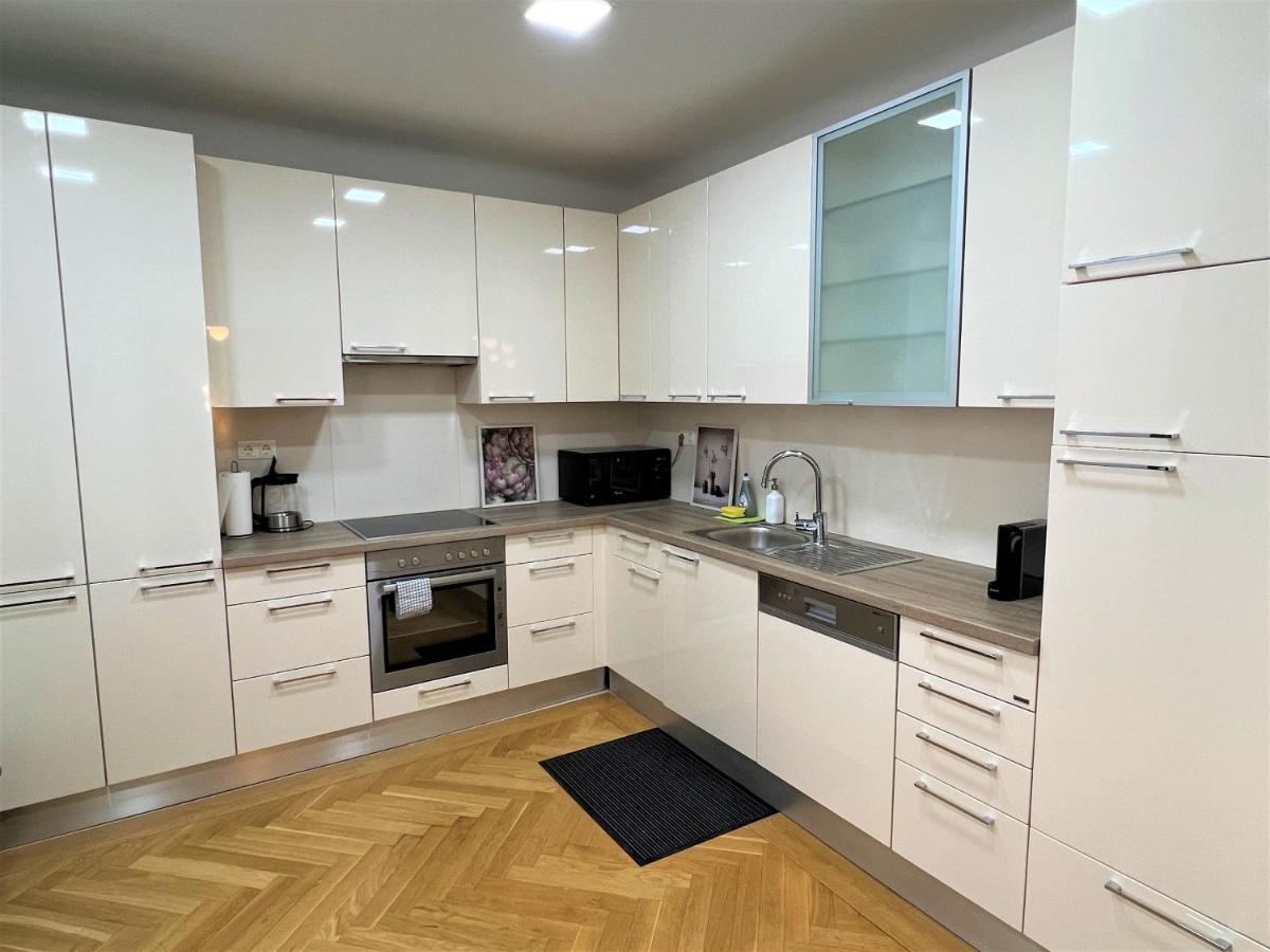 Apartamento Unique Center
