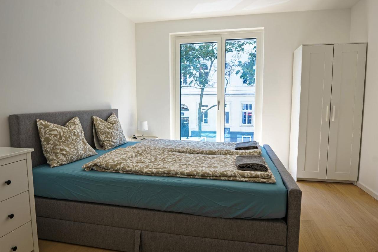 Apartment Living - Breitenseer Straße