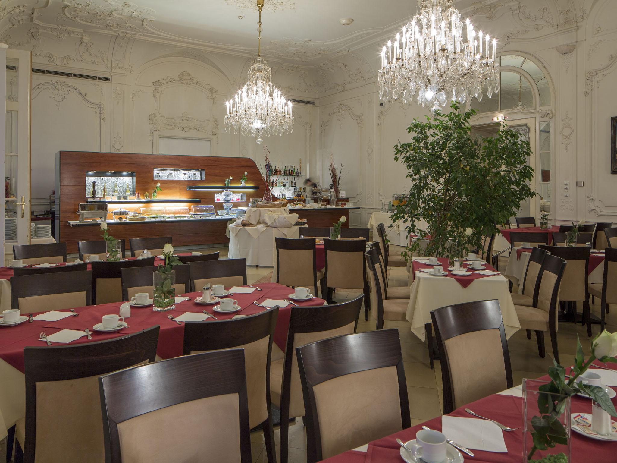 Austria Trend Schloss Wilhelminenberg 4* Vienna