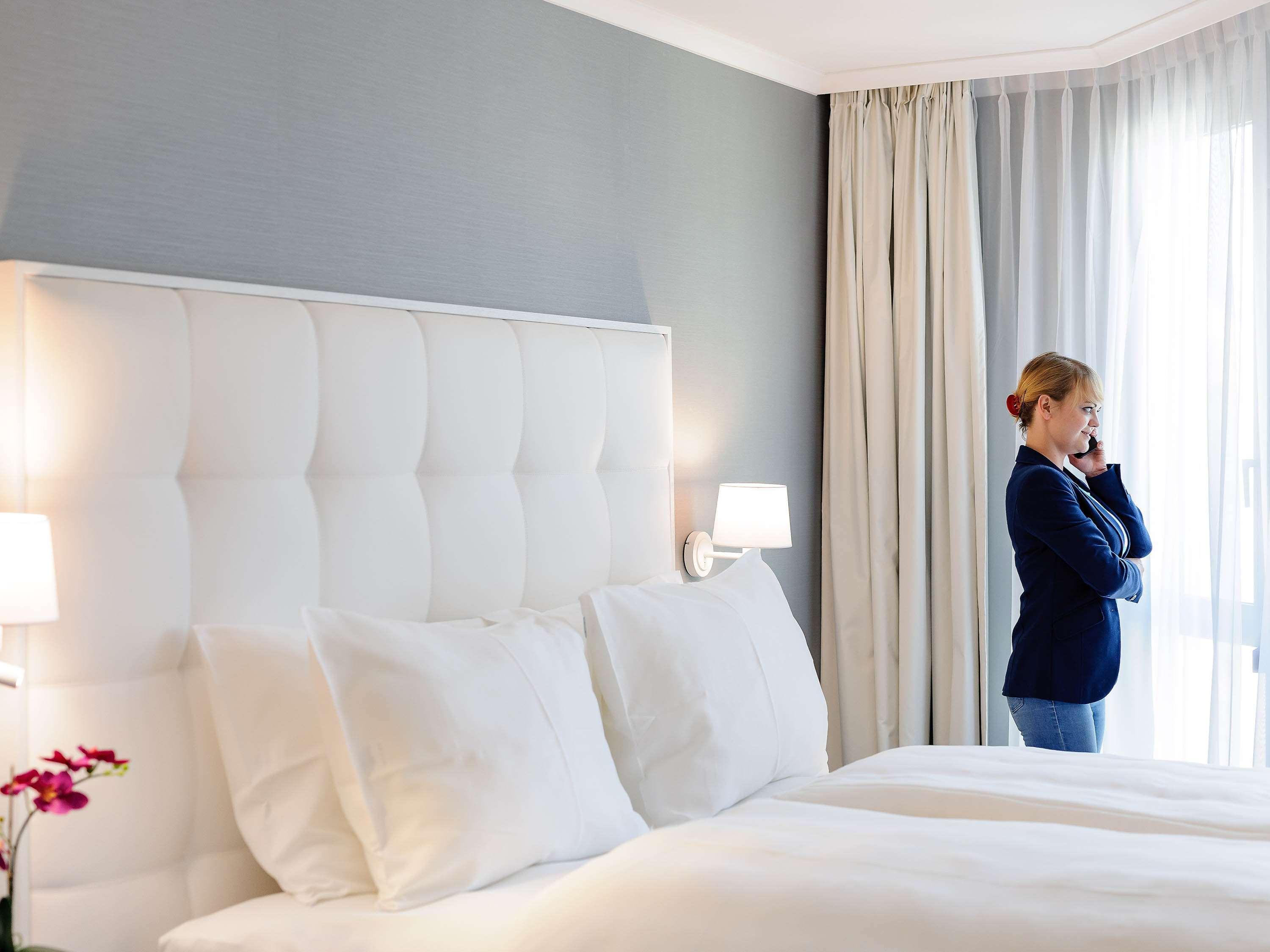 Mercure Raphael Hotel 4*
