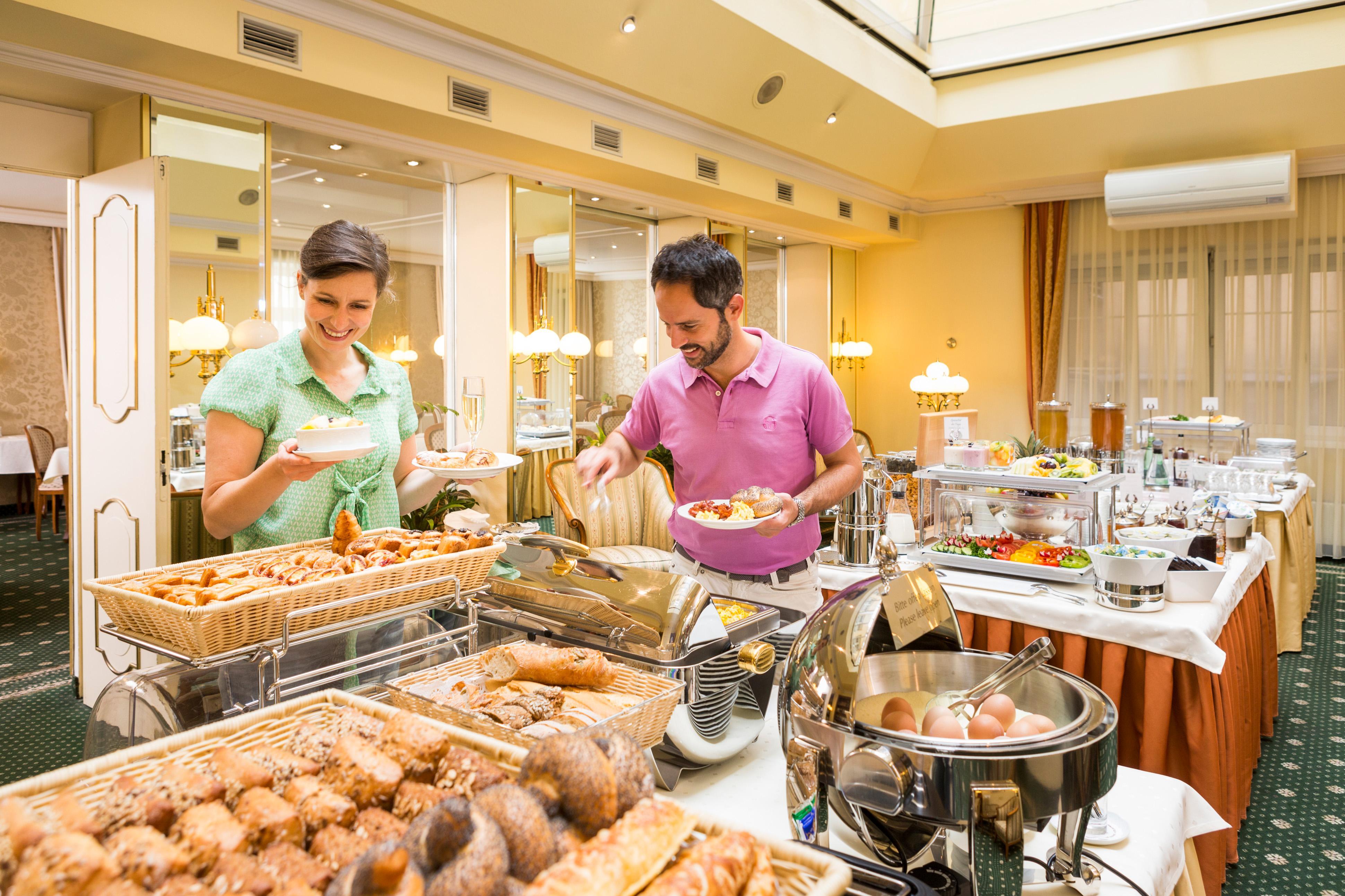 Hotel City Central Hotel 4*
