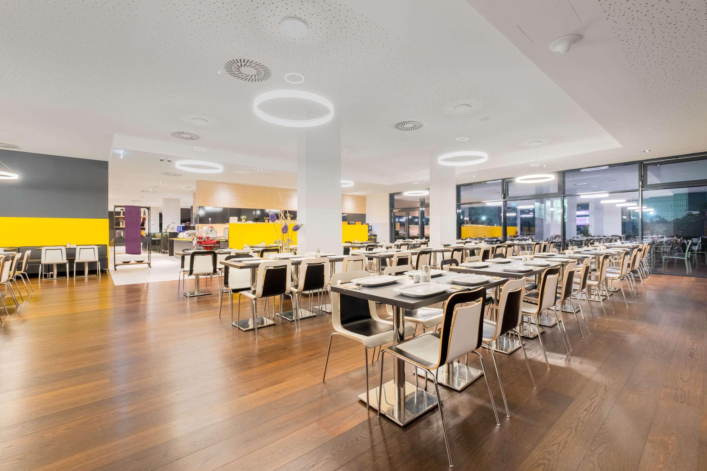 Leonardo Hauptbahnhof Hotel