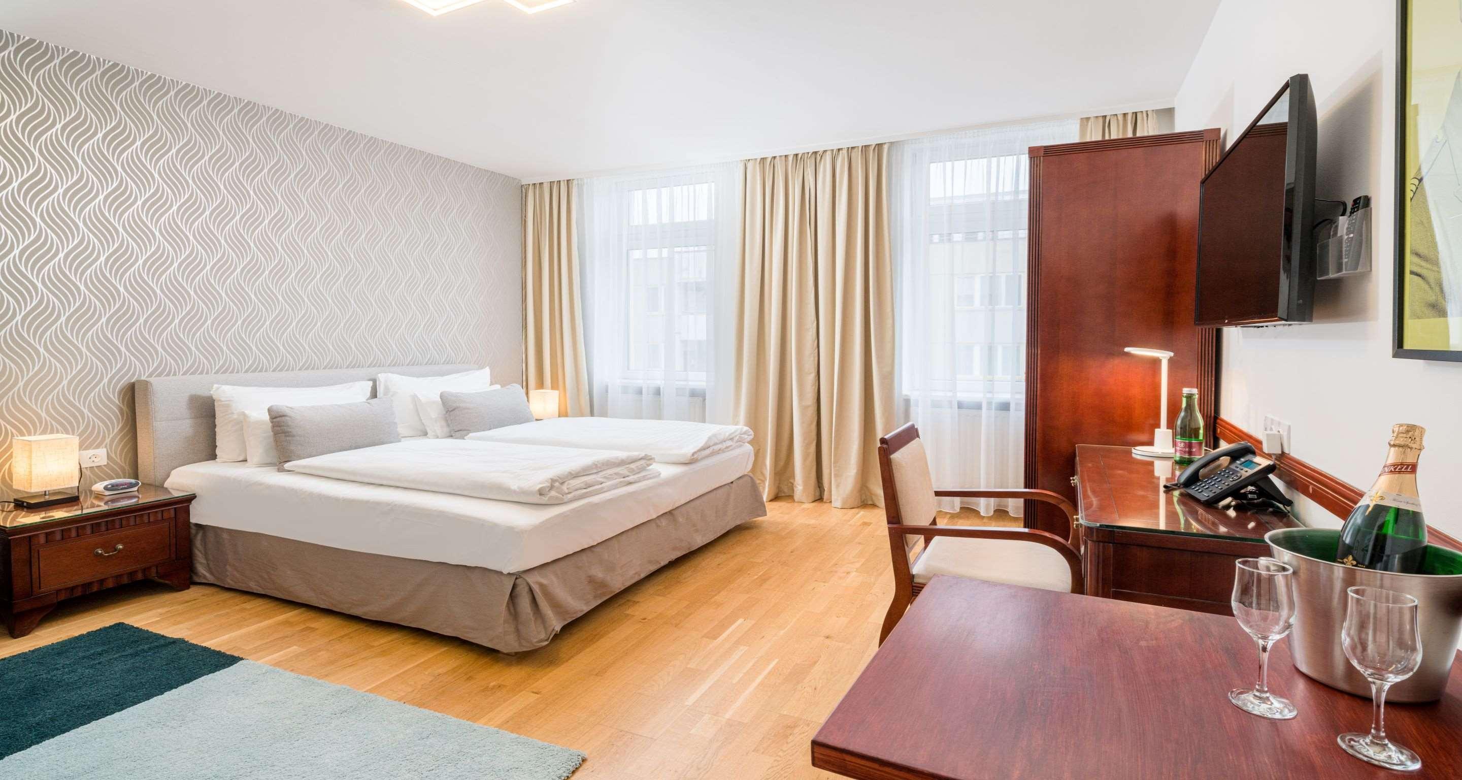 Western Celebrity Aparthotel