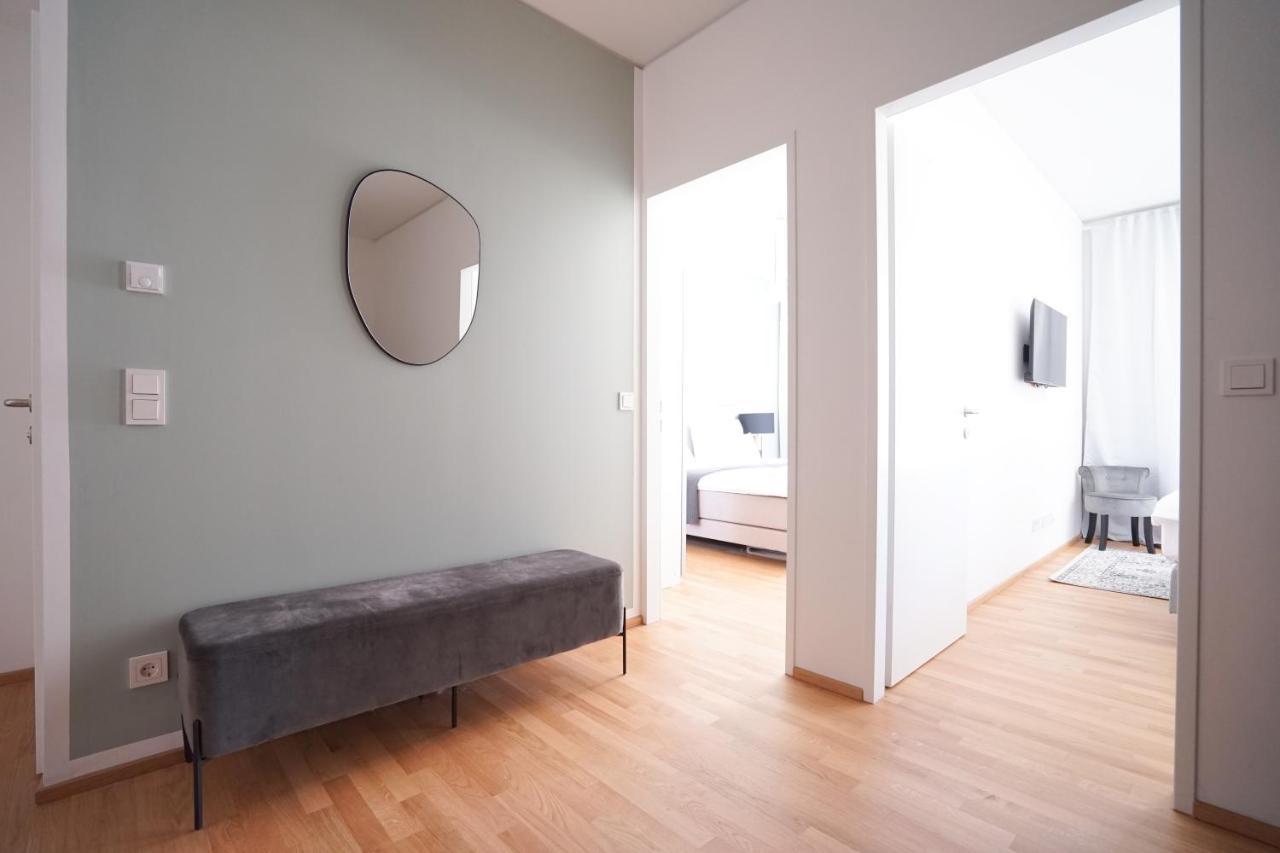 Exclusive 2-bedroom With Pool & Balcony Vienna