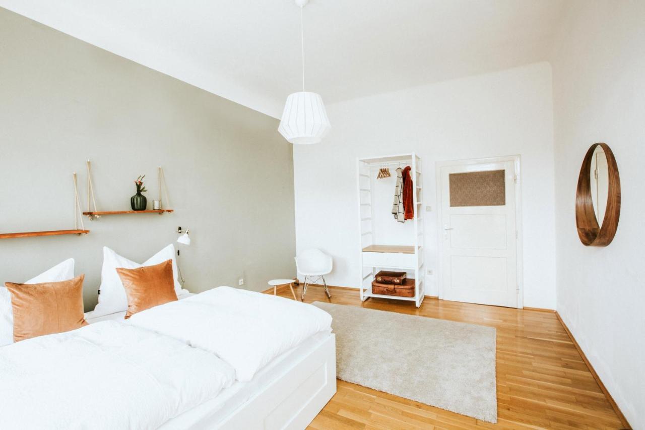 Design-apartment Next To Belvedere Castle Apartment