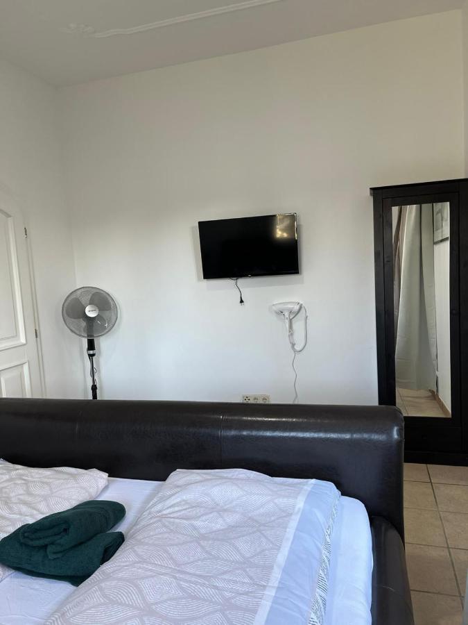 Great Location Exquisite Villa, Free Parking - Suitable For 19 Persons * Vienna