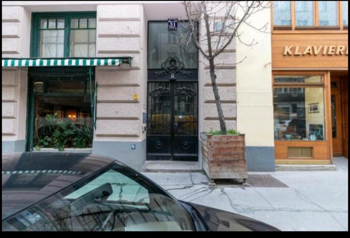 The Place, In The 7th District Of Apartment Vienna