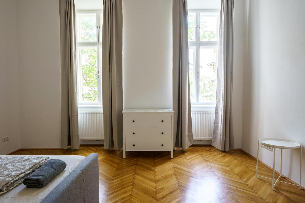 Living - Linke Wienzeile * Wien