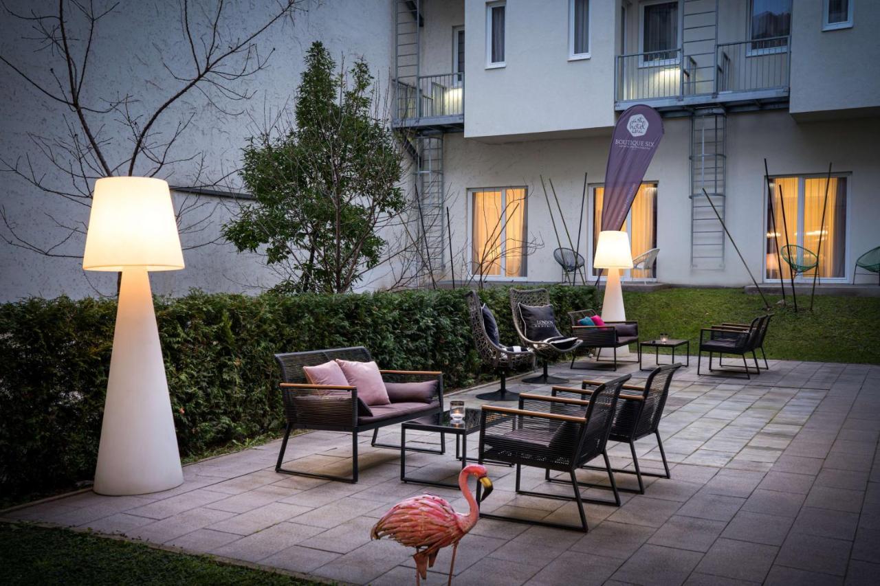 Elaya West Hotel 4*
