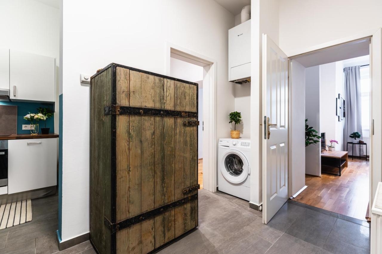 Stylish Designed In A Calm District *