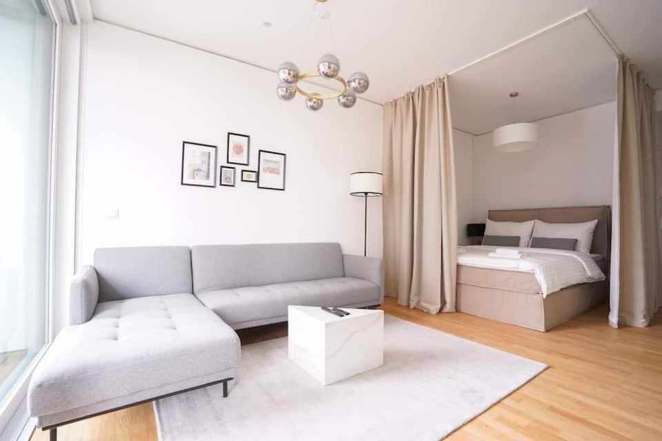 Apartment Exquisite Studio With Rooftop Pool Vienna