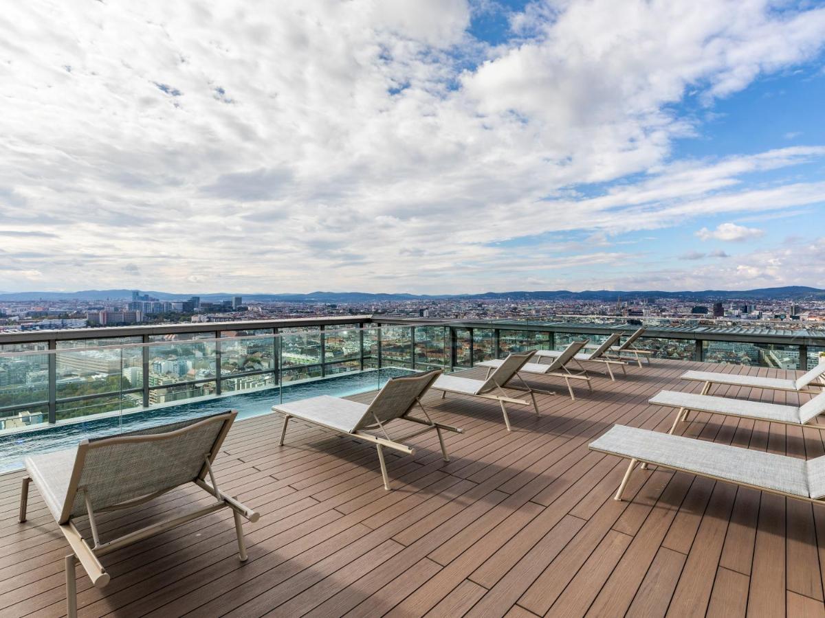 Apartment Sky9 District 3 *