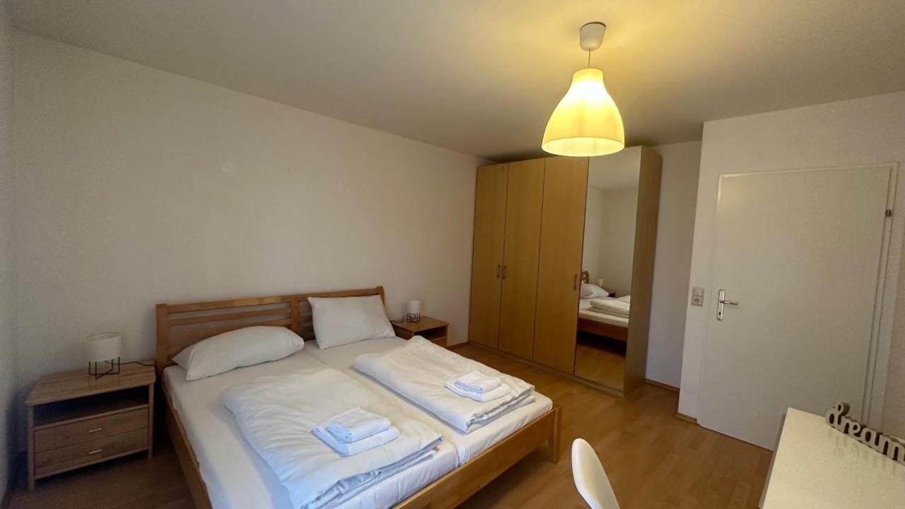 Apartment Modern Flat Incl Parking, Near Metro U1 *