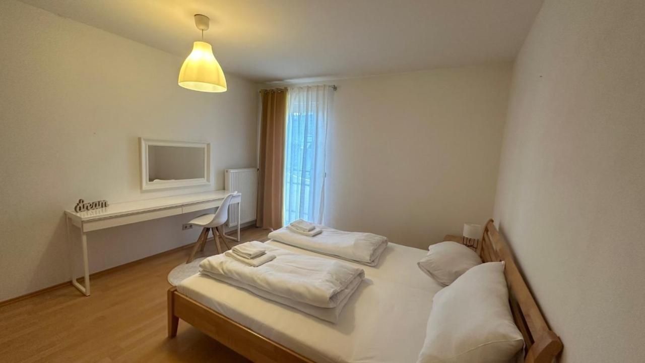 Apartment Modern Flat Incl Parking, Near Metro U1 Vienna