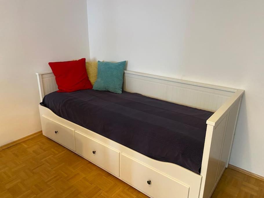 In 3 Apartment