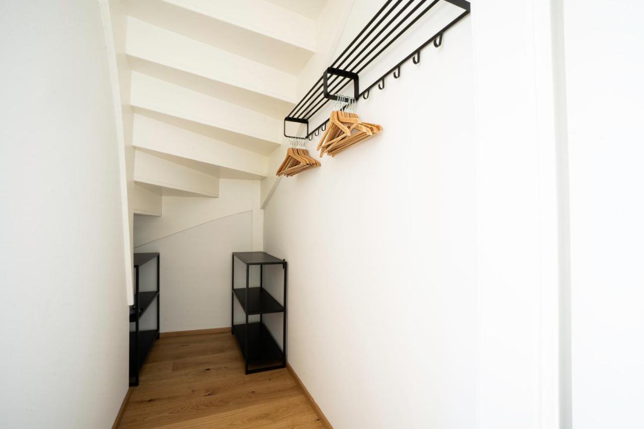 Orestaliving - Penthouse In 2nd District With View Apartment *