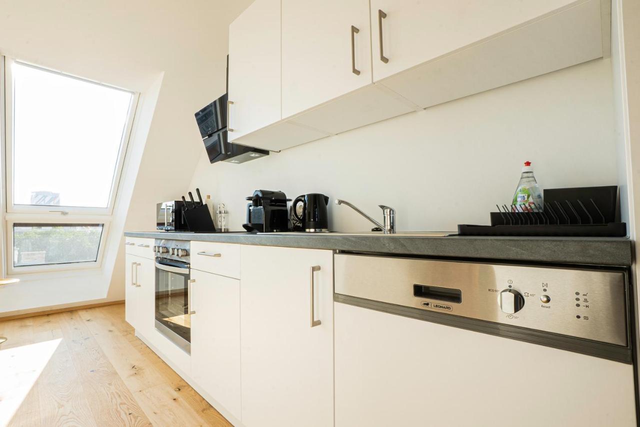 Orestaliving - Penthouse With Designer Renovation Apartamento