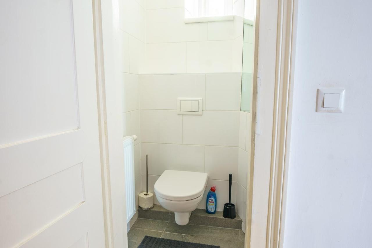 Central Living - Schoenbrunn Apartment Vienna
