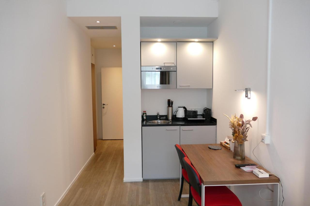 Apartment Comfy Mini