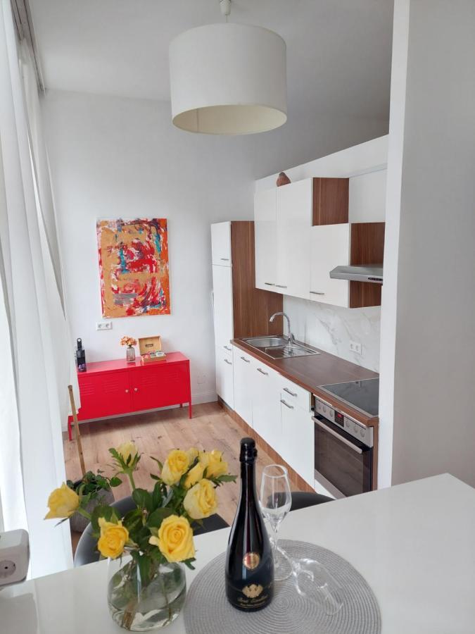Apartment Charm