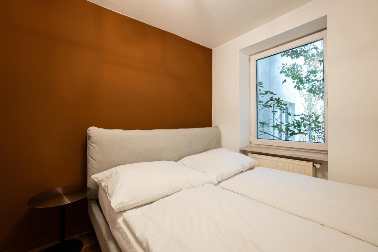 Brand-new Double Bedroom *