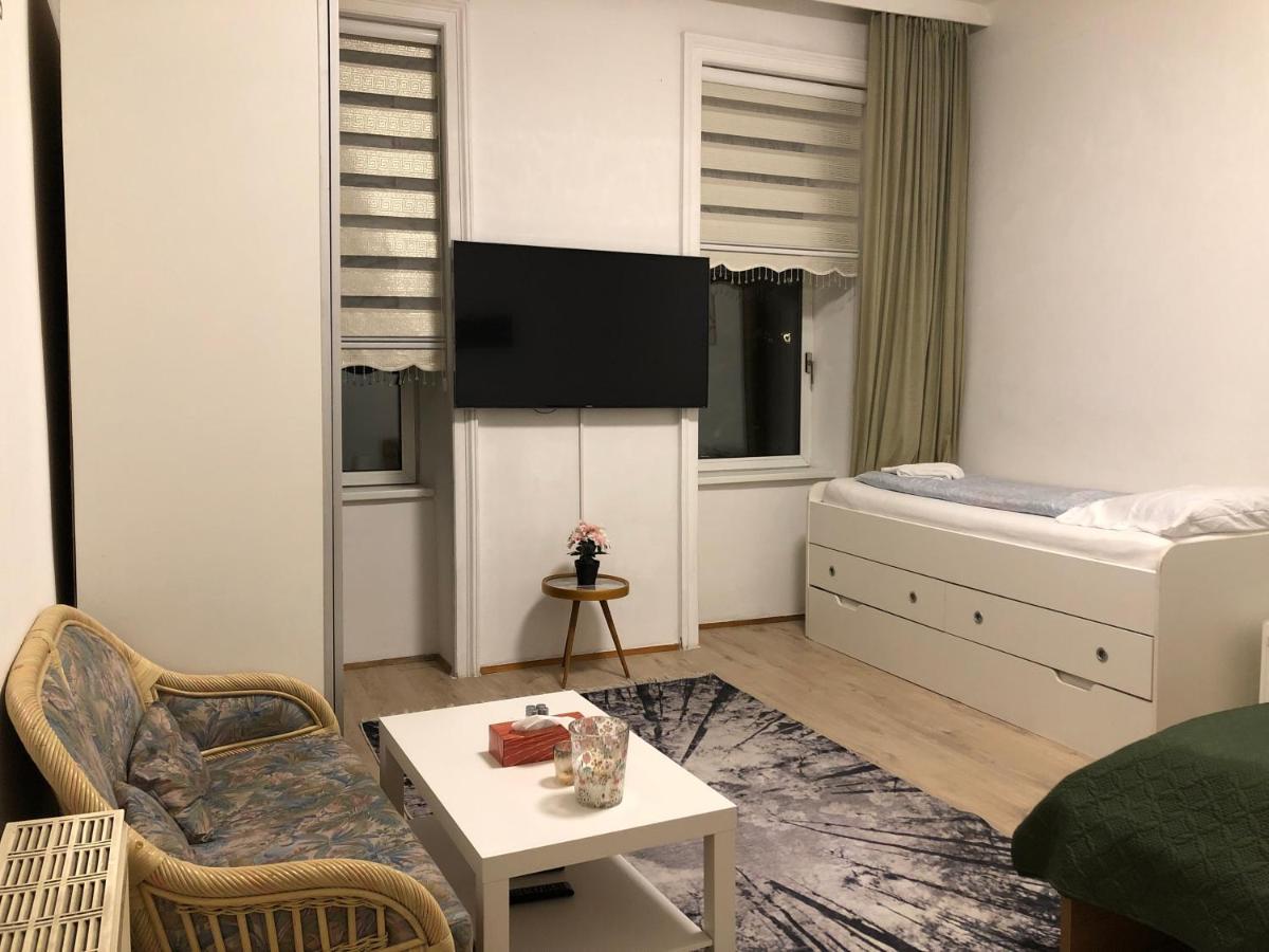 Apartment Convenient 3br Apt. Near Danube & Millenium Tower *
