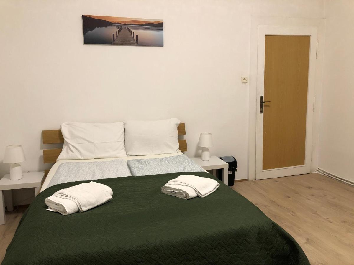 Convenient 3br Apt. Near Danube & Millenium Tower Apartment