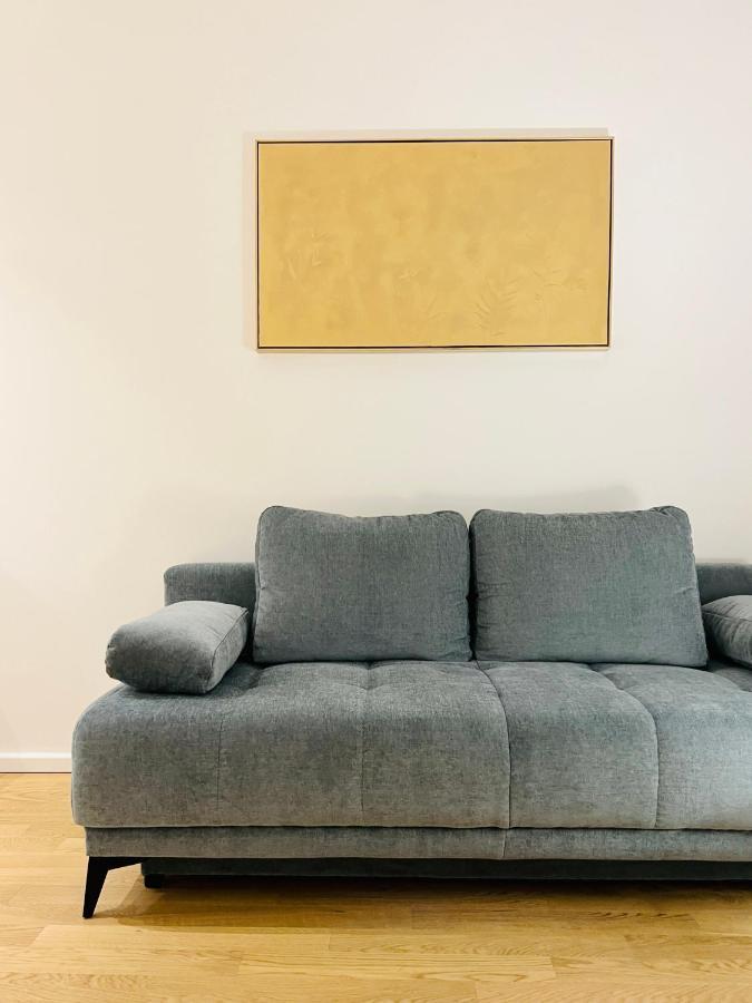 Modern Style City Apartment Vienna