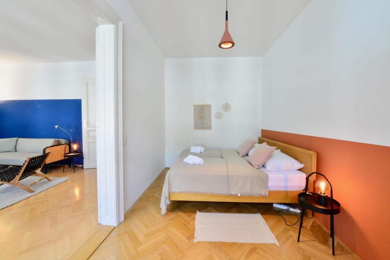 Beautiful Flat Next To Karlskirche Apartment Wien