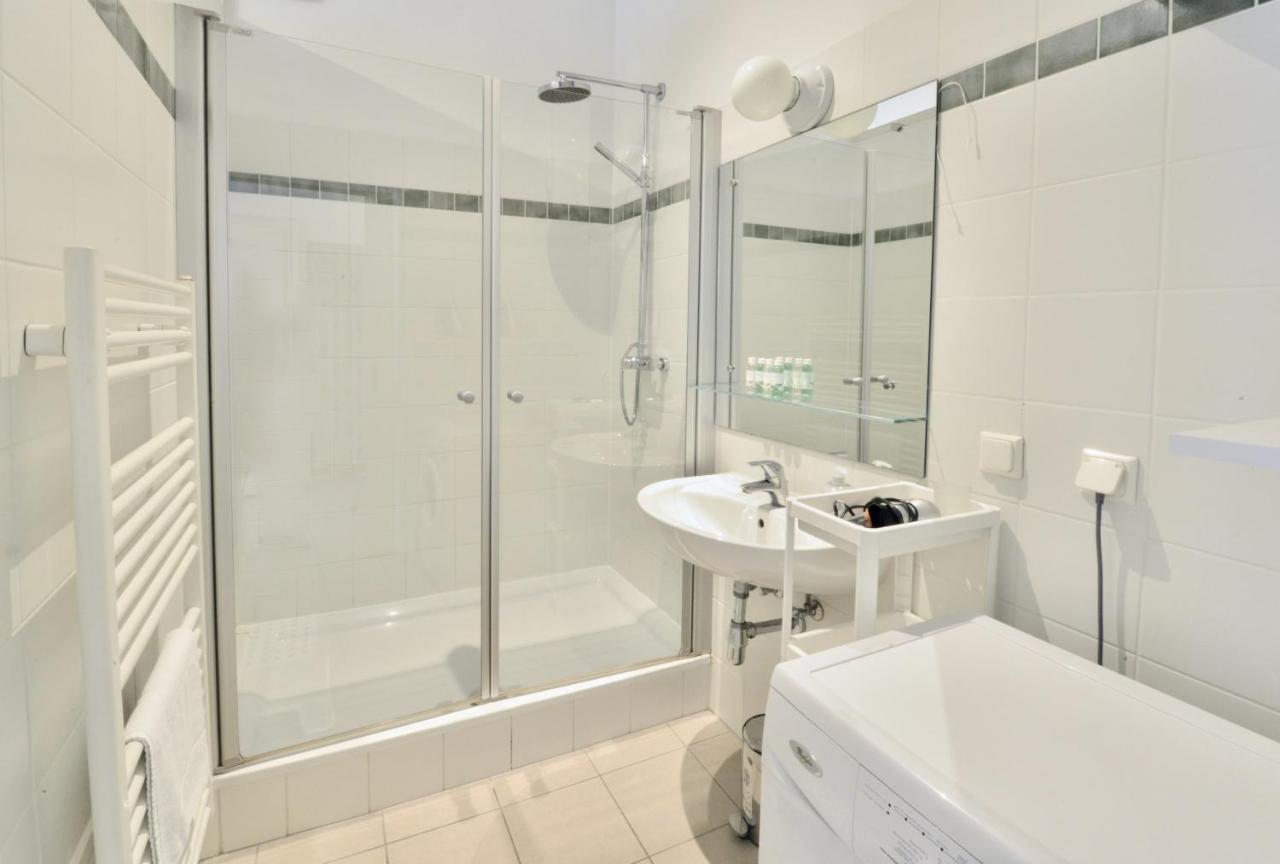 Beautiful Flat Next To Karlskirche Apartment Wien