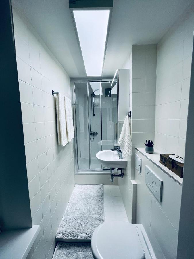 Apartment Lovely Nest! Just Beside Schoenbrunn Palace And Zoo!