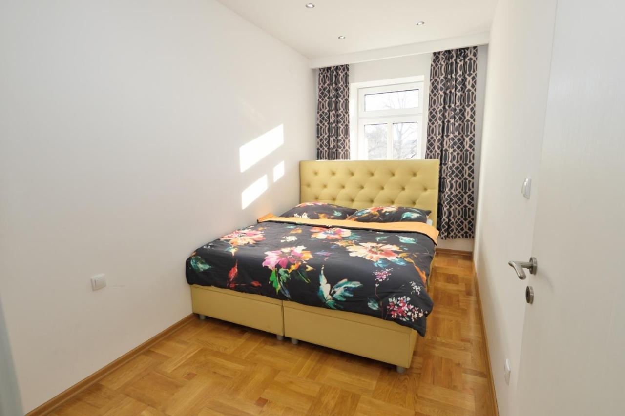 Lux Prestige Vienna