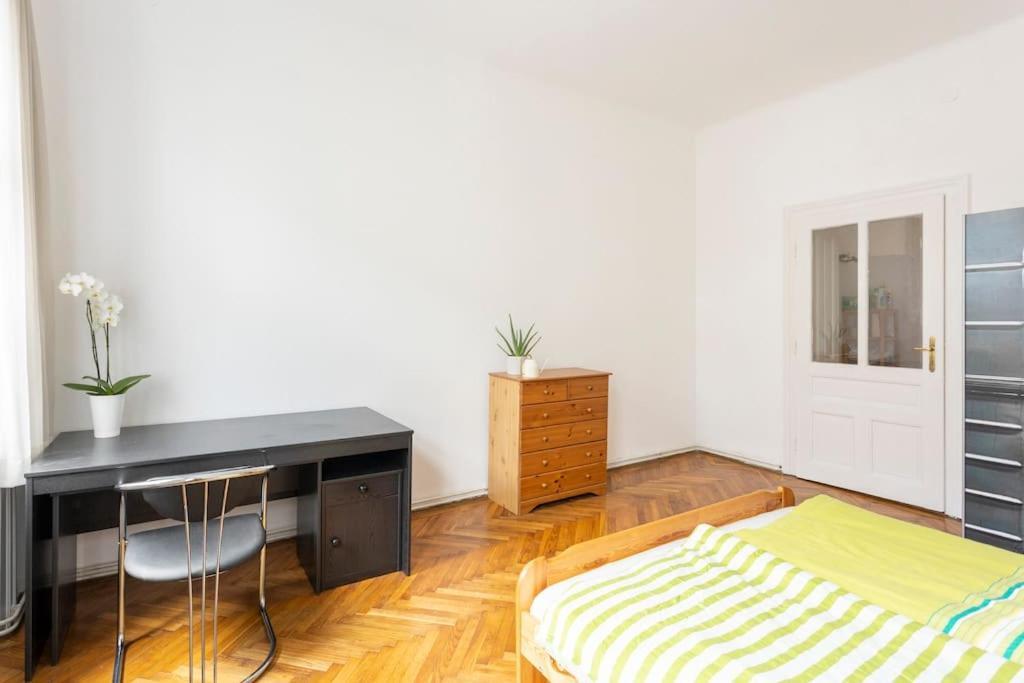 Vintage Living In The Heart Of Vienna. * Viena