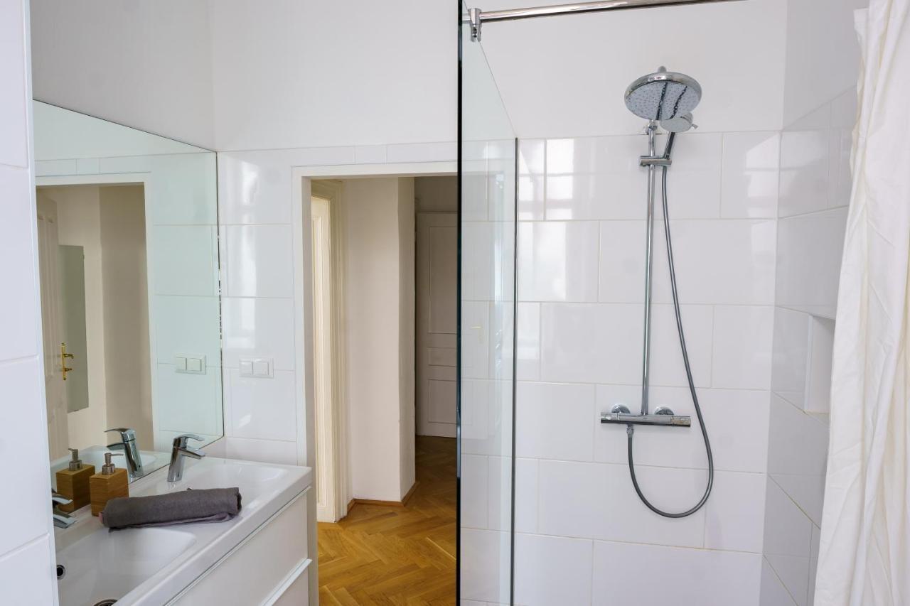 Central Living - Schoenbrunn Vienna