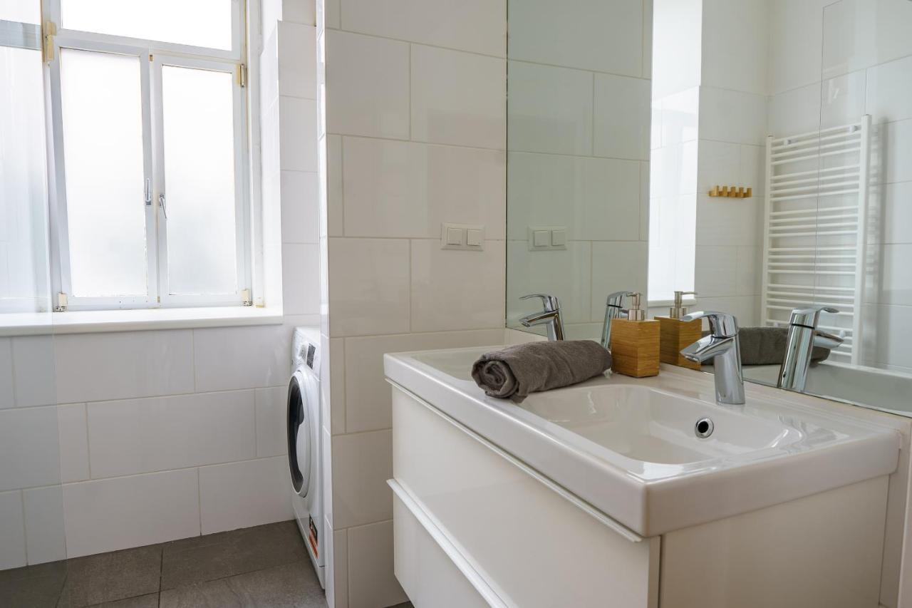 Central Living - Schoenbrunn Apartment *