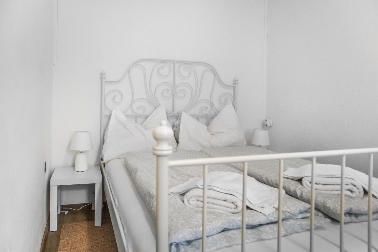 Apartment Adorable 2br Apt. Near Millenium Tower And Danube *