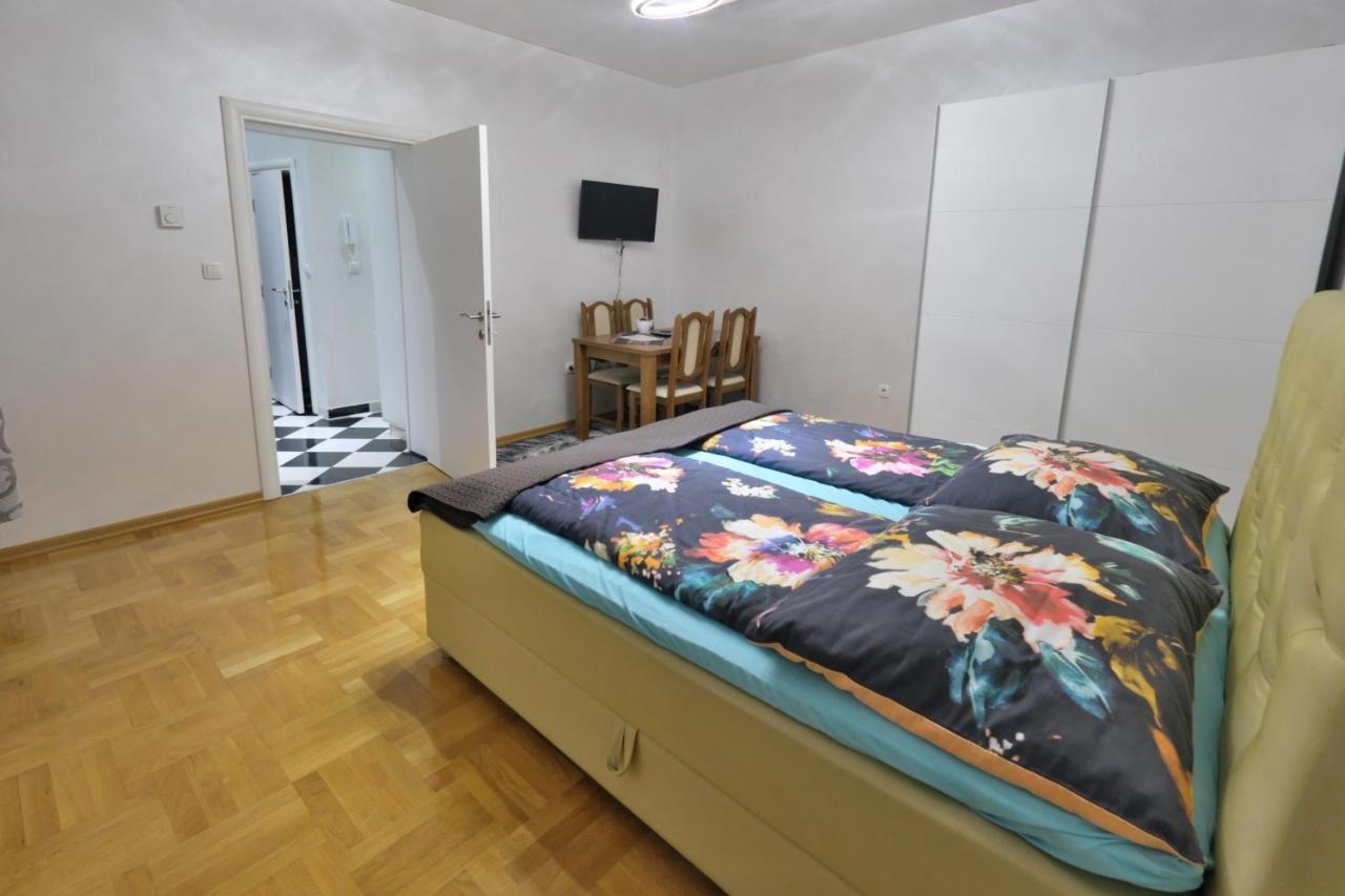 Lux Prestige Apartment *