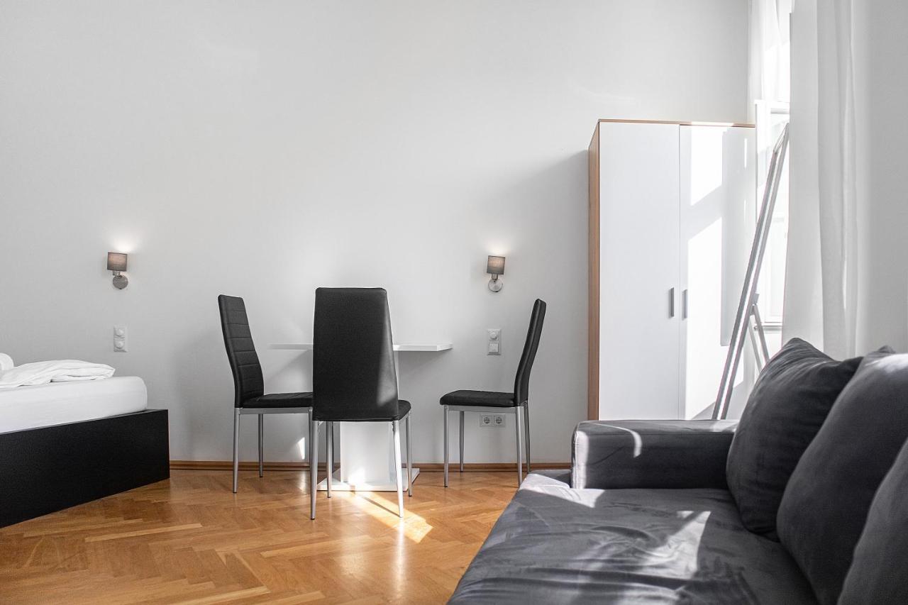 Apartment Superb 7br For 22 People Near Hauptbahnhof