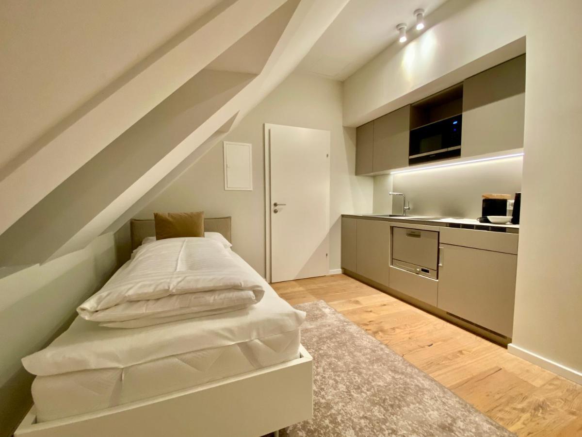 Blackhome I Contactless Check-in Aparthotel *