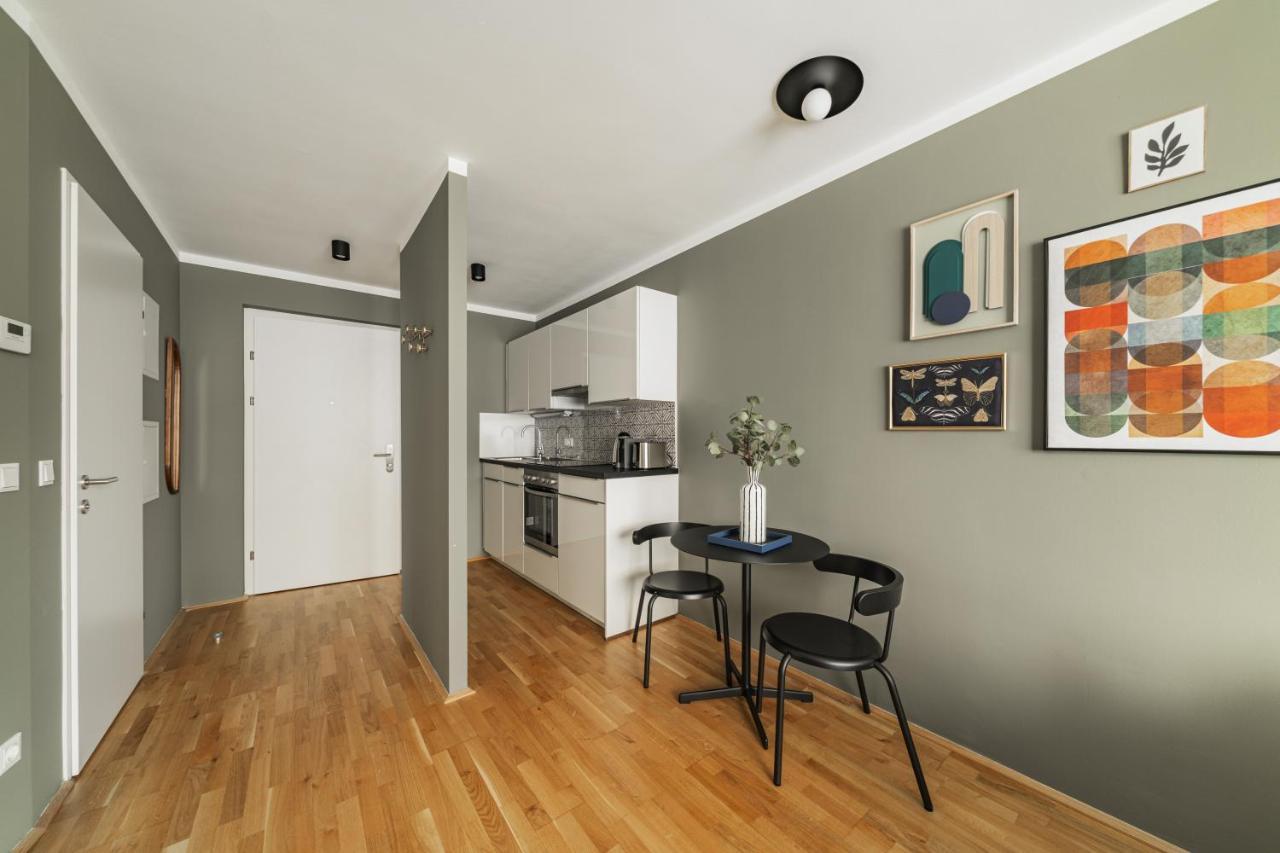 Aparthotel Urbm Pulse