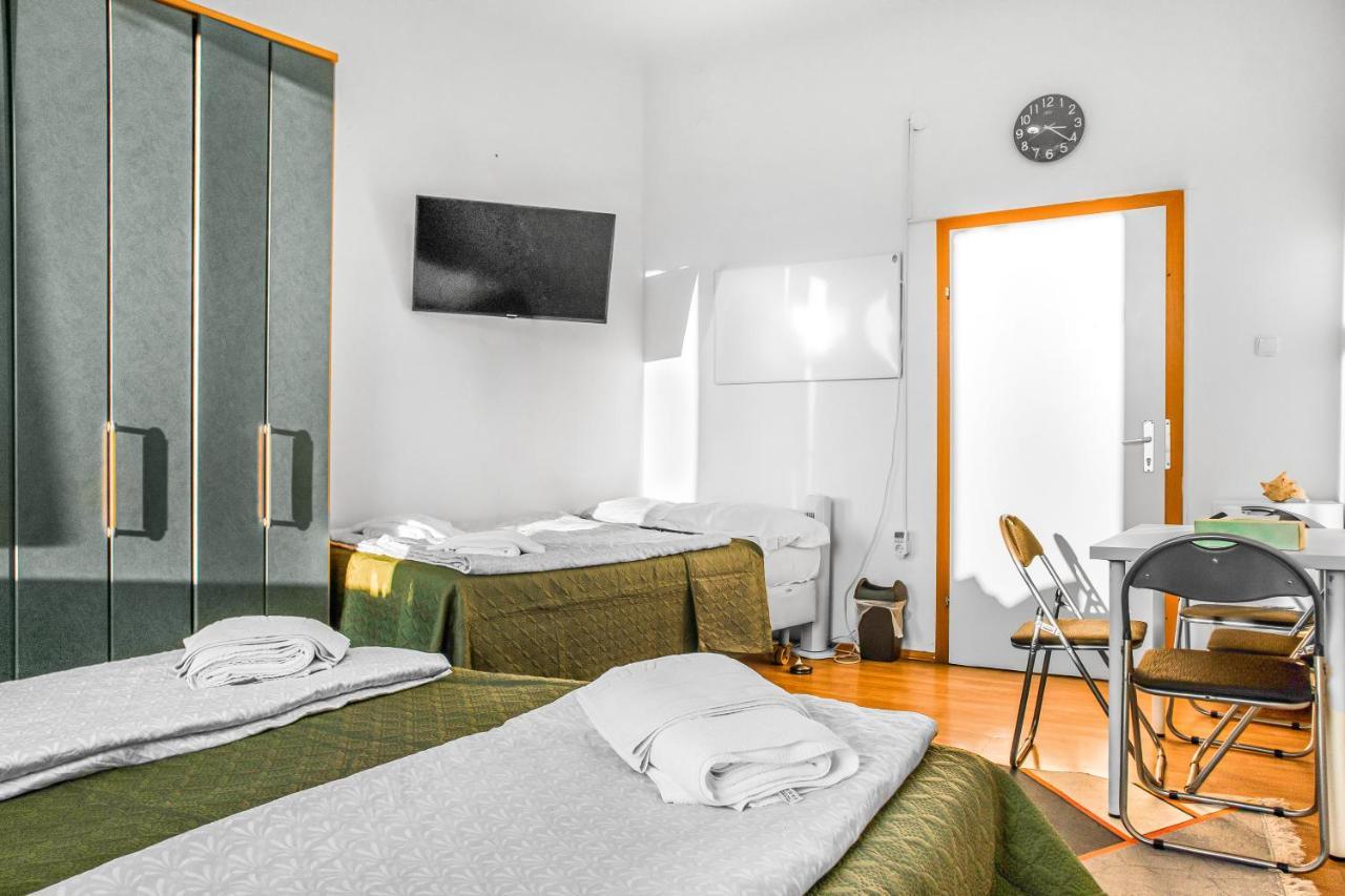 Joyful 2br Shared Near Millenium Tower & Danube River Guest house