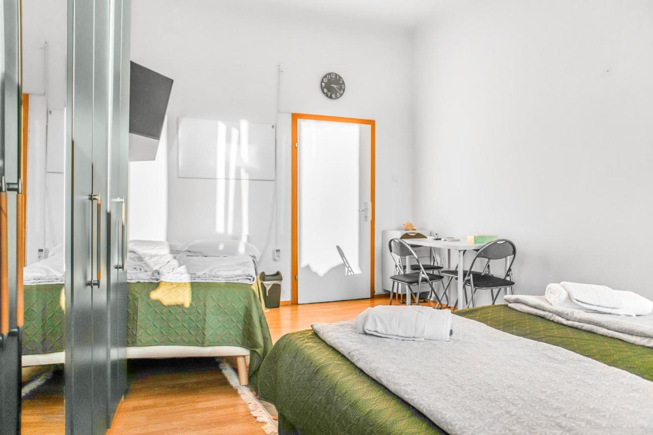 Joyful 2br Shared Near Millenium Tower & Danube River Vienna
